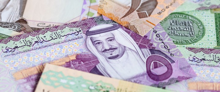 وسجلت السعودية نموا اقتصاديا بنسبة 6.8 في المائة على مدى العام للربع الثالث على خلفية ارتفاع أسعار النفط.  وأشارت رويترز في تقرير لها إلى أن هذا هو أعلى نمو فصلي للمملكة منذ عام 2012.