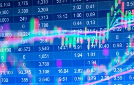 أسعار النفط الأمريكية ترتفع لأعلى مستوى في 6 سنوات في مواجهة أوبك