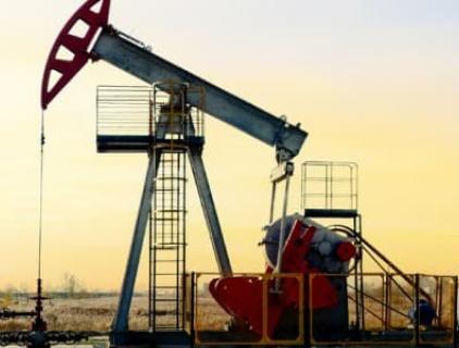 تحذر شركات النفط الأمريكية من تباطؤ نمو الإنتاج.